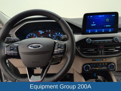 Certified 2022 Ford Escape SE w/ Convenience Package image 18