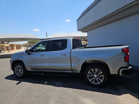Used 2024 Chevrolet Silverado 1500 RST w/ Convenience Package II AWD/4WD image 2
