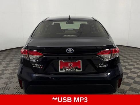 Used 2024 Toyota Corolla LE image 7