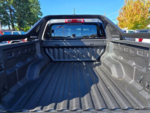 New 2025 GMC Canyon AT4 w/ Nightfall Edition image 14