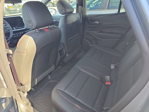 New 2026 Chevrolet Trax RS w/ Sunroof Package FWD image 10
