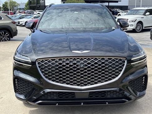 Used 2023 Genesis GV70 3.5T Sport w/ Sport Prestige Package AWD/4WD image 13