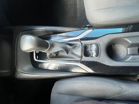 Used 2020 Toyota Corolla SE image 24