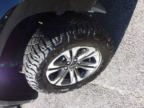 Used 2022 Chevrolet Colorado Z71 w/ Trail Boss Package image 6