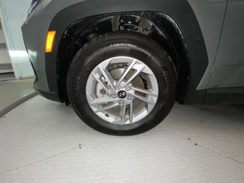 Used 2026 Hyundai Tucson SE FWD image 10