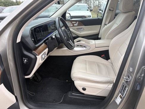 Used 2022 Mercedes-Benz GLE 350 4MATIC image 4