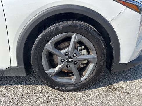 Used 2025 Kia K4 FWD image 36