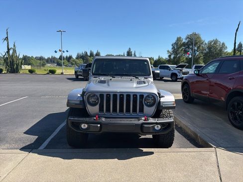 Used 2020 Jeep Gladiator Rubicon w/ LED Lighting Group AWD/4WD image 5