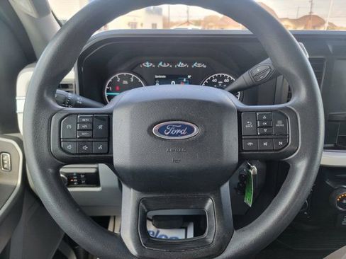 Used 2024 Ford F250 XLT AWD/4WD image 20