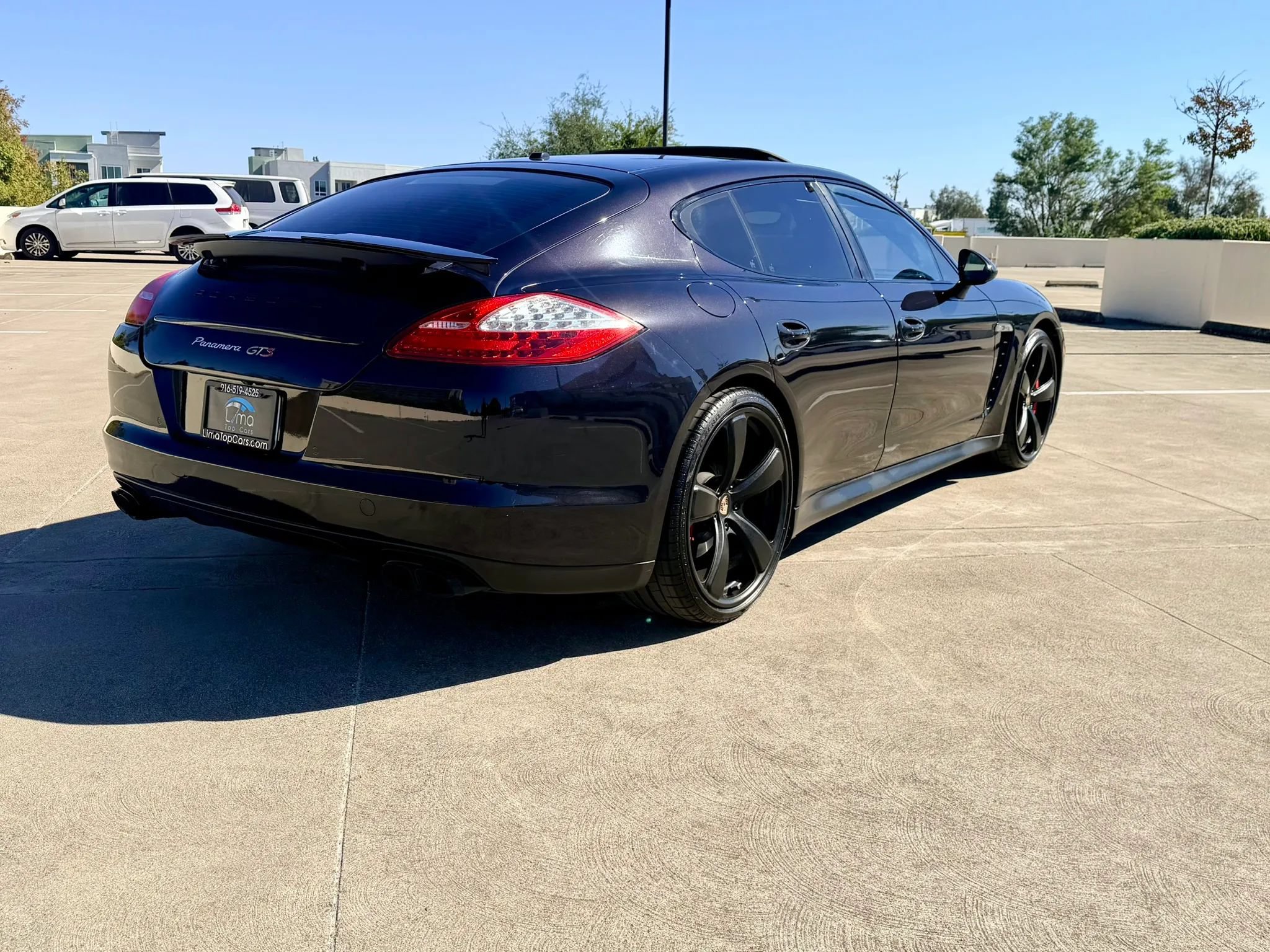 Used 2013 Porsche Panamera GTS AWD/4WD image 18