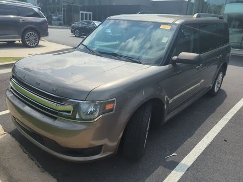 Used 2014 Ford Flex SE FWD image 2