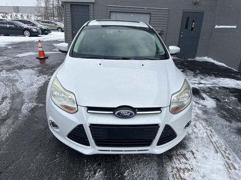 Used 2013 Ford Focus SE image 2