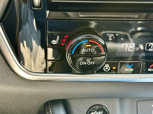 New 2026 Nissan Rogue Platinum image 33