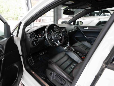 Used 2018 Volkswagen GTI SE w/ SE Leather Package FWD image 8