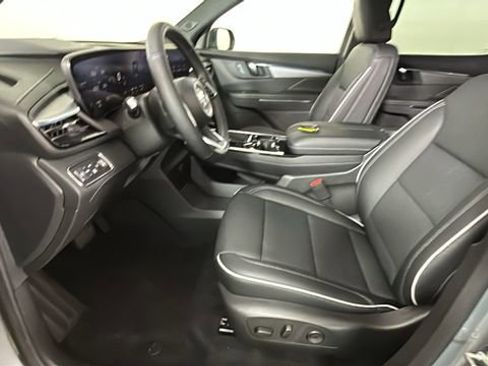 Used 2026 Buick Enclave Preferred w/ Power Package AWD/4WD image 12
