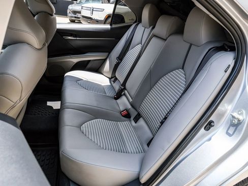 Used 2023 Toyota Camry SE FWD image 38