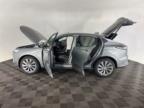 Used 2025 Buick Envista Avenir FWD image 11