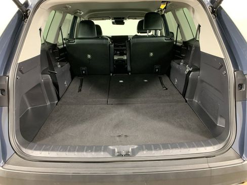 Used 2025 Toyota Grand Highlander AWD image 13