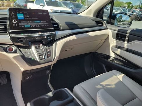Certified 2026 Honda Odyssey EX-L image 31