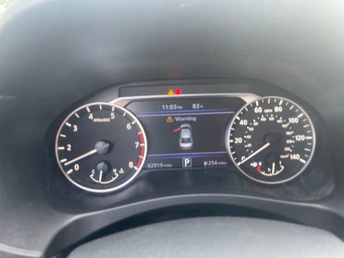 Used 2023 Nissan Altima 2.5 SV FWD image 25