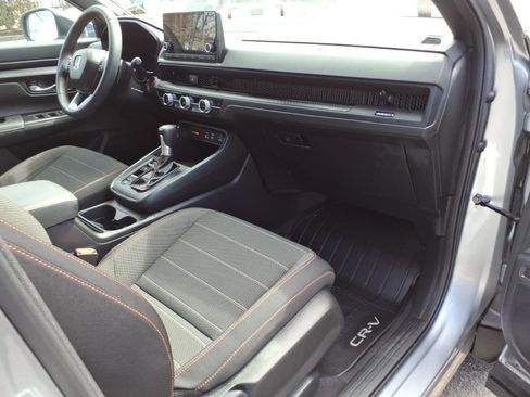 Used 2024 Honda CR-V Sport image 10