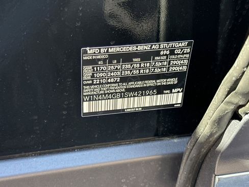 New 2025 Mercedes-Benz GLB 250 image 26