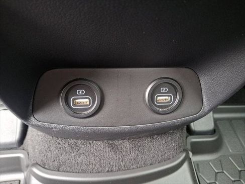 Used 2023 Hyundai Santa Fe SEL w/ Premium Package AWD/4WD image 11
