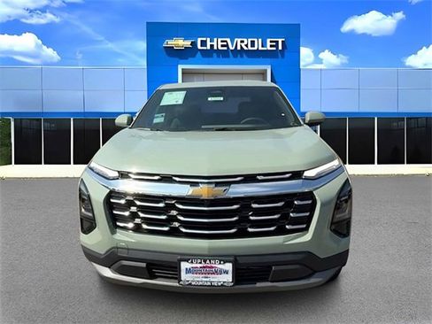 New 2026 Chevrolet Equinox LT w/ Convenience Package II image 8