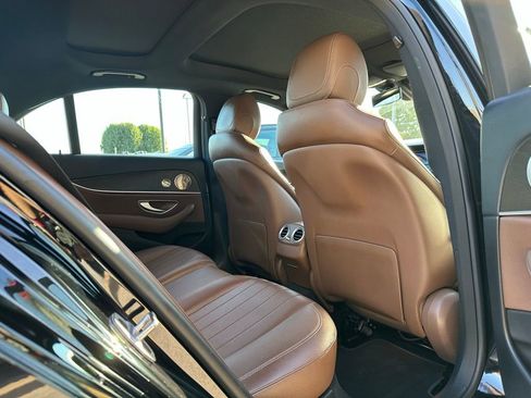 Used 2023 Mercedes-Benz E 350 Sedan image 26