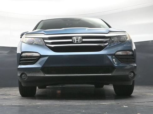 Used 2017 Honda Pilot Touring image 33