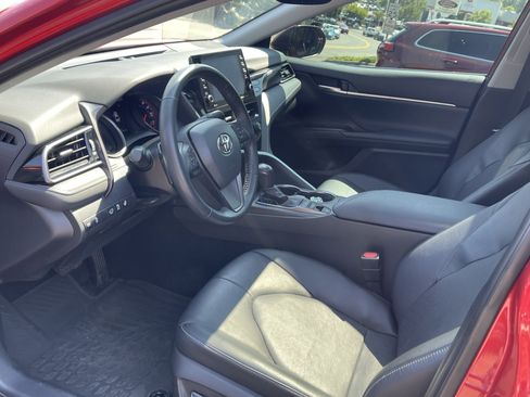 Certified 2022 Toyota Camry XSE FWD image 10