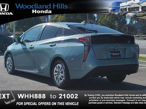 Used 2017 Toyota Prius Two w/ Carpet Mat Package FWD image 7