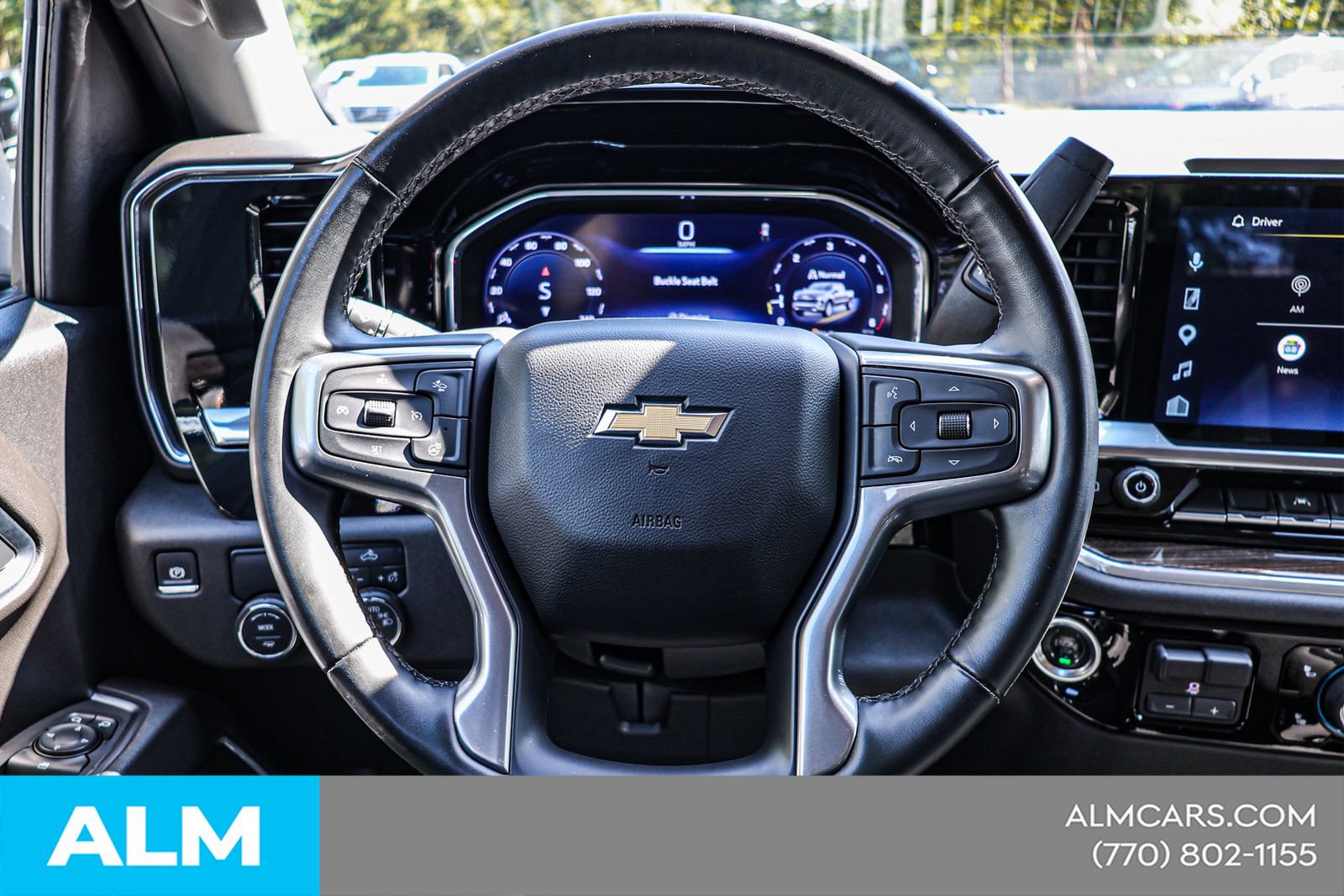 Used 2025 Chevrolet Silverado 1500 LT RWD image 23