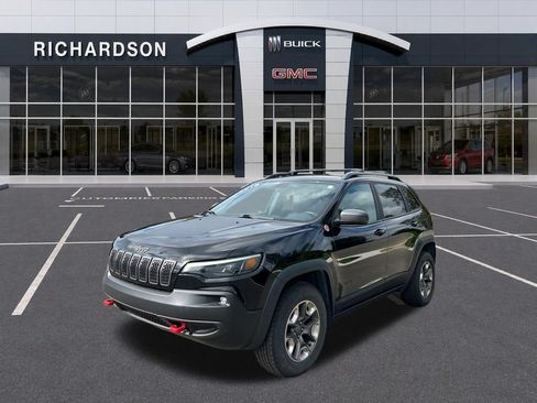 Used 2019 Jeep Cherokee Trailhawk w/ Cold Weather Group AWD/4WD image 1