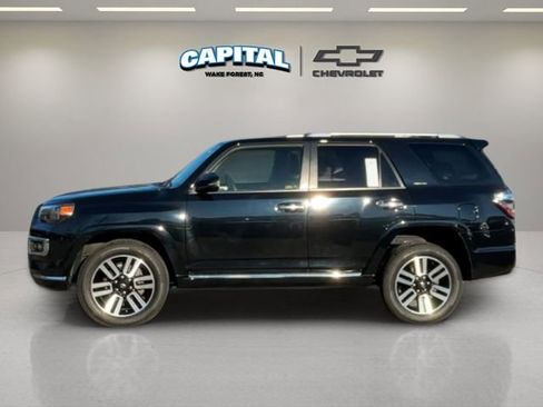 Used 2022 Toyota 4Runner Limited image 2