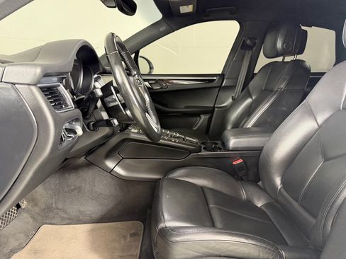 Used 2016 Porsche Macan S AWD/4WD image 10