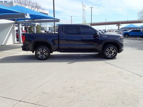 Used 2023 GMC Sierra 1500 AT4 w/ AT4 Premium Package image 5