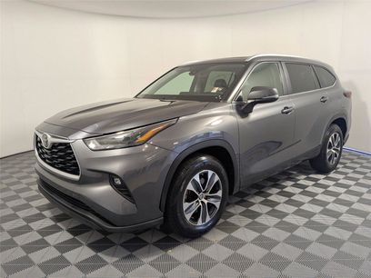 Certified 2024 Toyota Highlander XLE