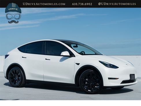 Used 2023 Tesla Model Y Long Range AWD/4WD image 3
