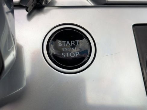 Certified 2023 Land Rover Range Rover SE AWD/4WD image 29