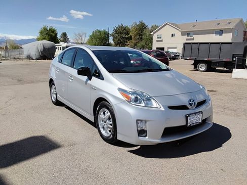Used 2010 Toyota Prius Two image 3