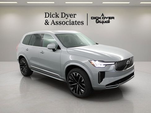 New 2025 Volvo XC90 T8 Plus w/ Protection Package Premier image 1