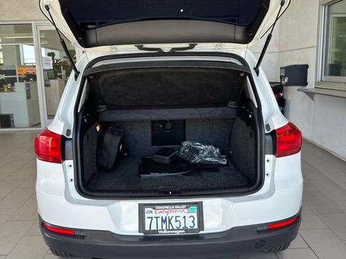 Used 2016 Volkswagen Tiguan S FWD image 11