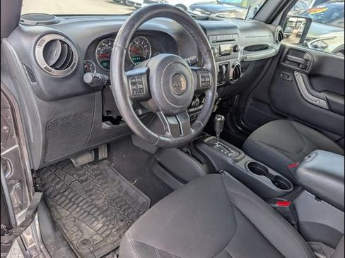 Used 2016 Jeep Wrangler Sport AWD/4WD image 8