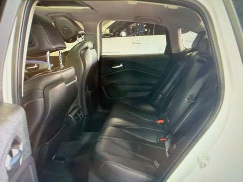 Used 2023 Acura TLX w/ Technology Package FWD image 7