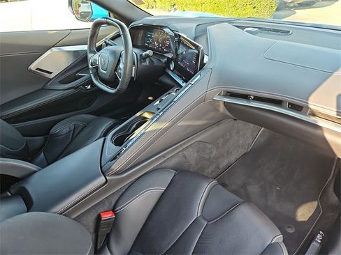 Used 2022 Chevrolet Corvette Stingray Preferred Cpe w/ Z51 Performance Package image 8