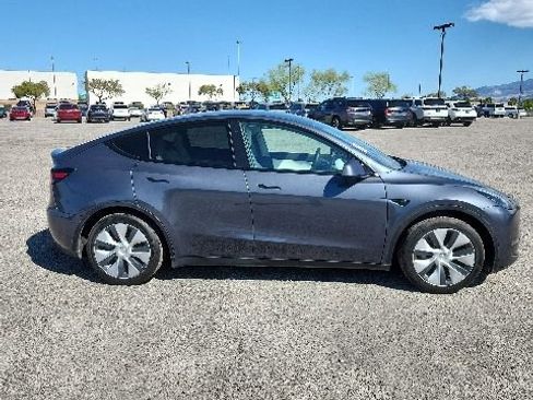 Used 2020 Tesla Model Y Long Range AWD/4WD image 4