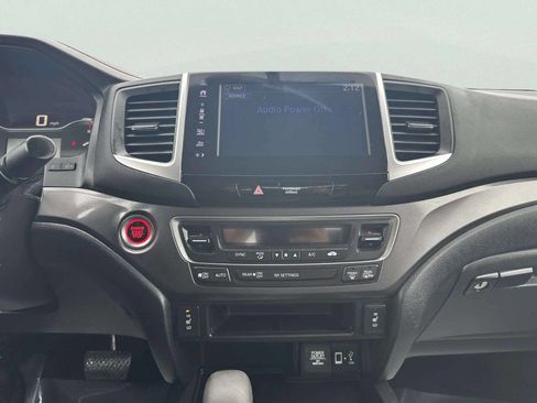 Used 2017 Honda Ridgeline RTL-T image 26