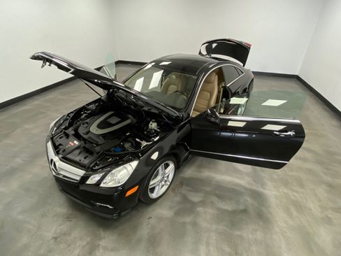 Used 2011 Mercedes-Benz E 550 Coupe w/ Premium 2 Pkg image 43