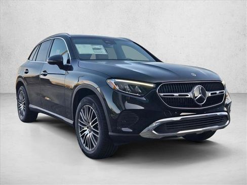 New 2026 Mercedes-Benz GLC 300 image 7